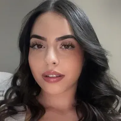 Paula G.