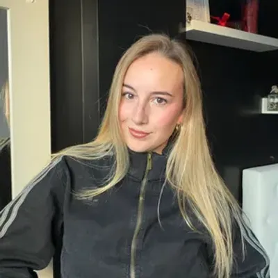 Erika F.