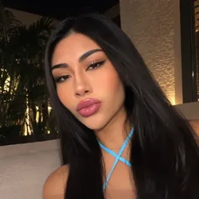Alejandra C.